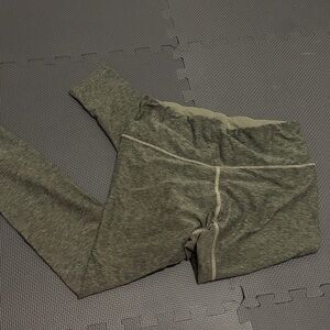 New Balance Women's Gray Leggings